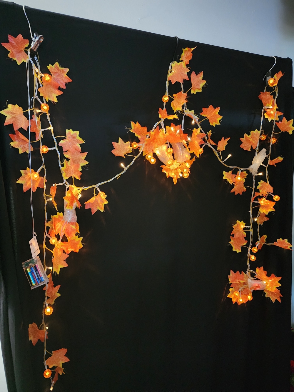 Autumn Maple Leaf String Lights - Orange With Small Pumpkins New